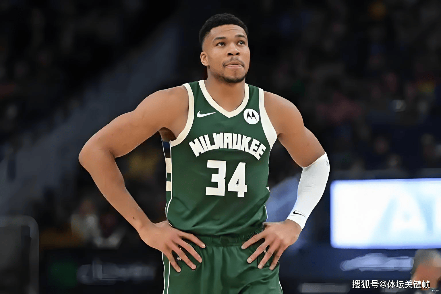 九游体育官方网站-关于国际比赛日密尔沃基雄鹿调整名单以备NBA常规赛，绝杀压哨环节打磨，质疑声仍在，心理建设被强调的信息